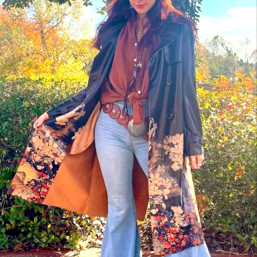 NWT ~ PAPARAZZI BY BIZ Anake Print Trench Coat